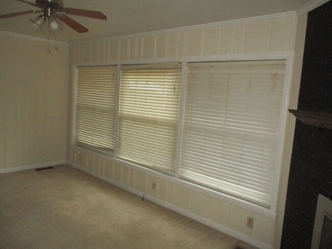 Photo - 1020 E Edgewater Dr