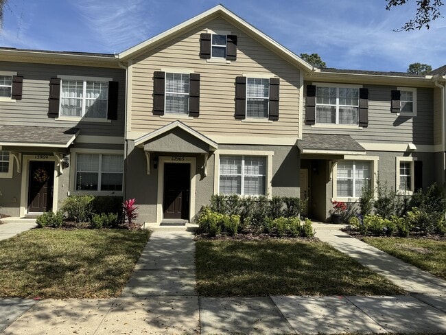 Building Photo - 12965 Langstaff Dr