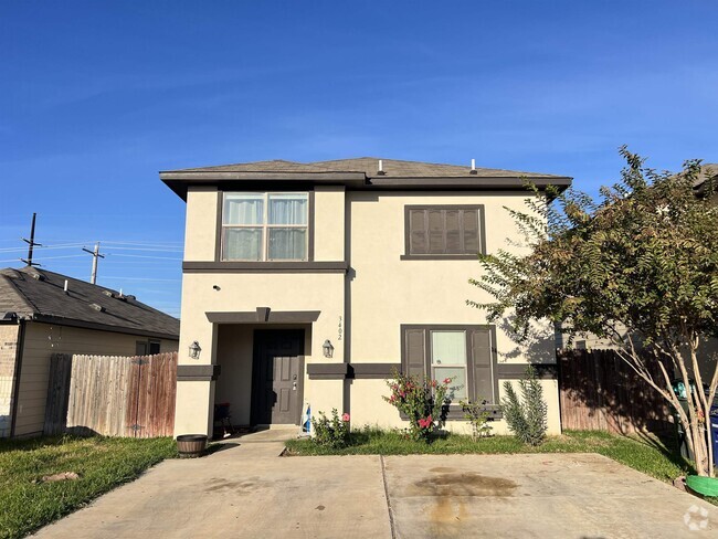 Building Photo - 3402 La Terraza Wy Rental