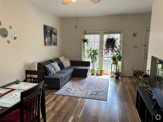 Building Photo - 8055 Cambridge St Unit 89 Rental