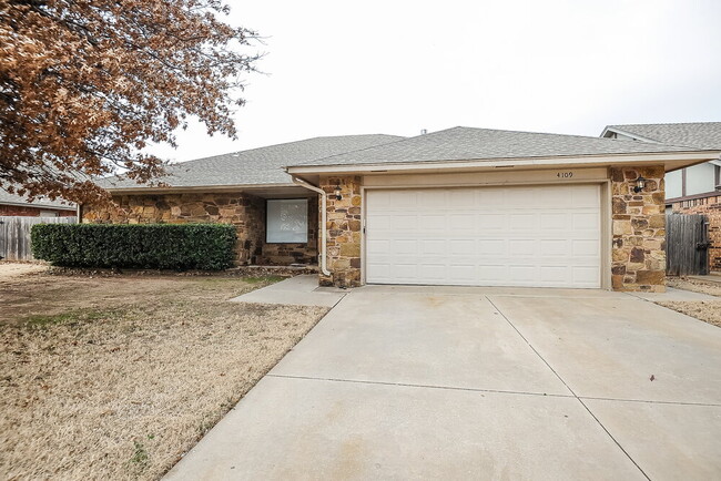 Photo - 4109 Windward Way