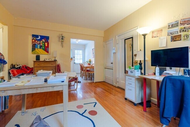 Photo - 22 Saint Paul St Unidad #1