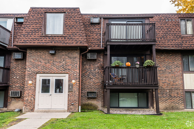 Building Photo - Sheridan Drive Apartments