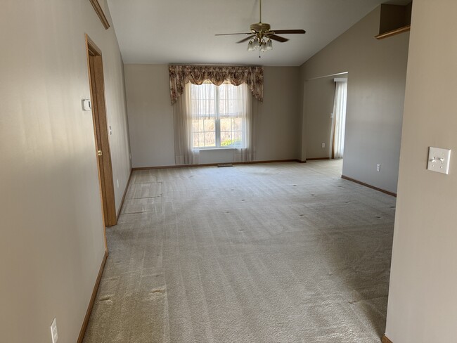 Photo - 140A Hartford Ct Condo Unit 140A