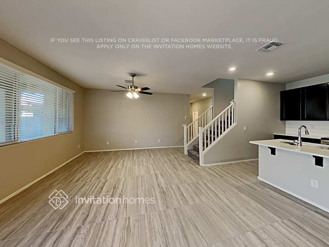 1148 S Sawyer