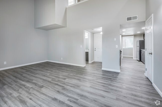 2BR, 2BA - 1356SF - Living Room