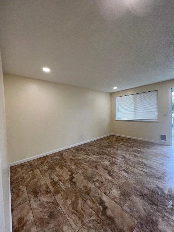 Photo - 7428 S Puget Sound Ave