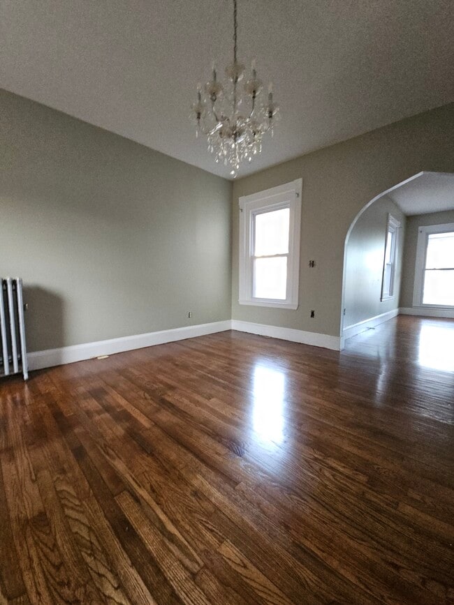 Photo - 114 Hempstead St