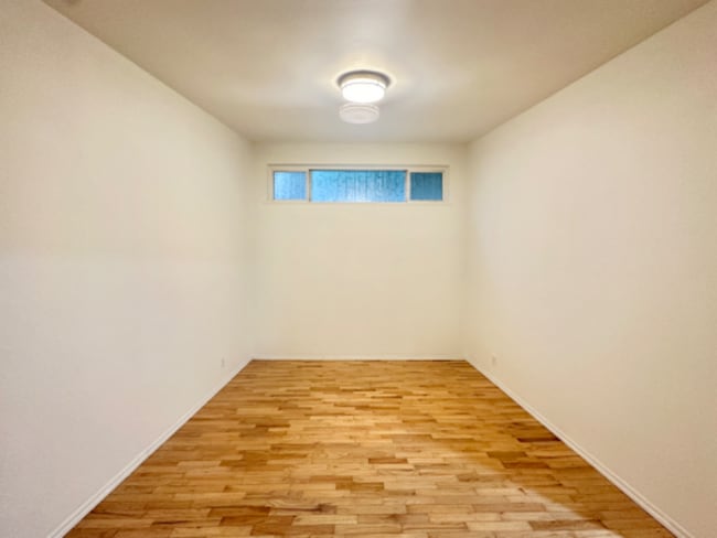 Photo - 5101 Ravenna Ave NE Unit 7