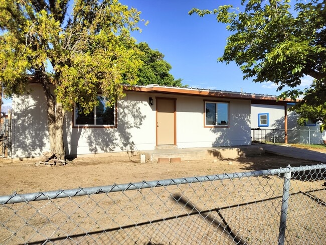 Photo - 1617 Stull Dr