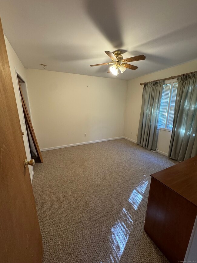 Photo - 95 Tomlinson Rd