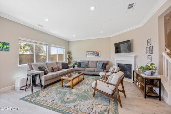7092 Crimora Ave