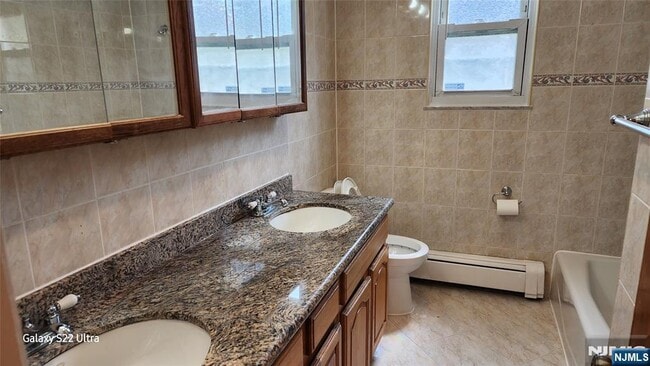 Photo - 334 6th St