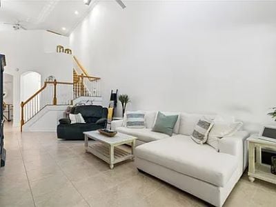 Photo - 1945 Bridgepointe Cir