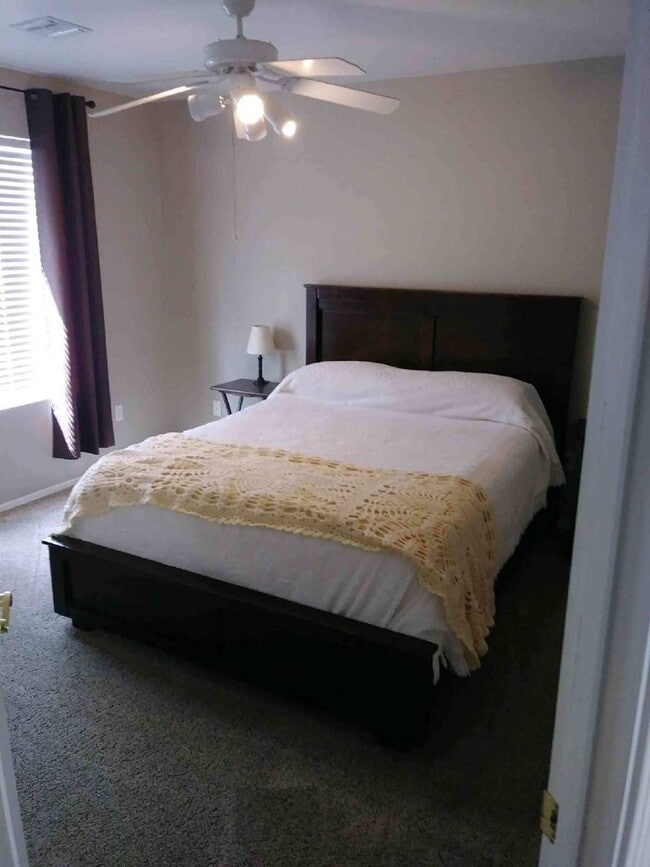 Photo - 1481 Gardner St