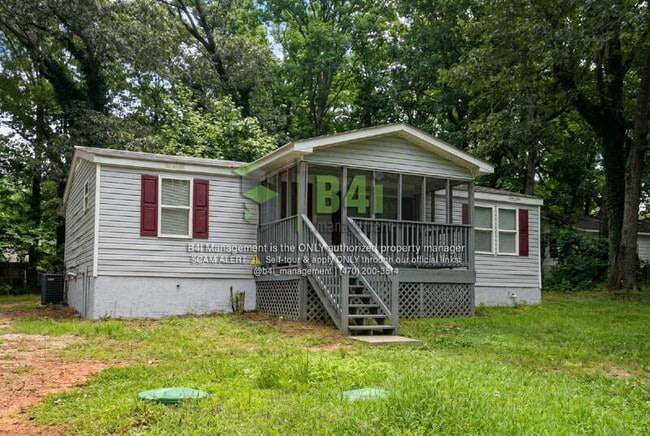 Photo - 355 Steele Dr