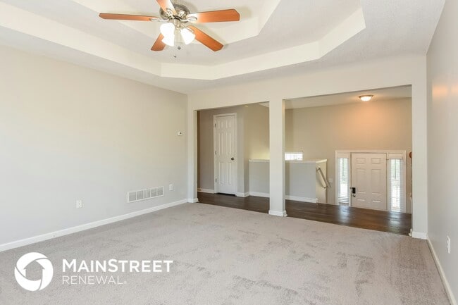 Photo - 5752 Graceland Dr SW