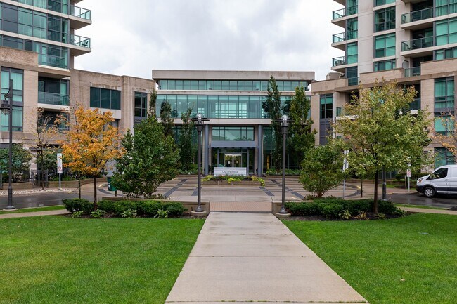 Photo - 235 Sherway Gardens Rd Unit 1802