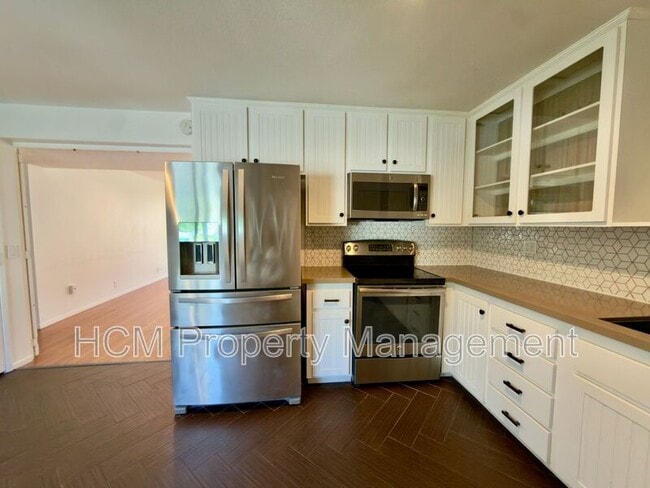 16 Terrace Cir