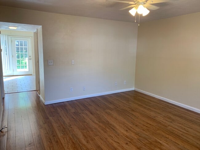 Photo - 5053 St Patrick Cir