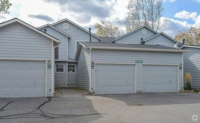Building Photo - Beautiful 3 Bed 2.5 Bath Townhouse in NW F...