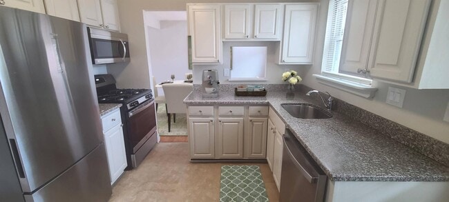 Photo - 97 Salmon Brook Dr Unidad 70-097