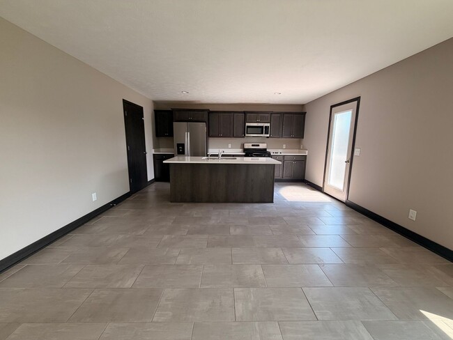 Photo - Spacious 4 Bedroom, 2.5 Bath in Caledonia!