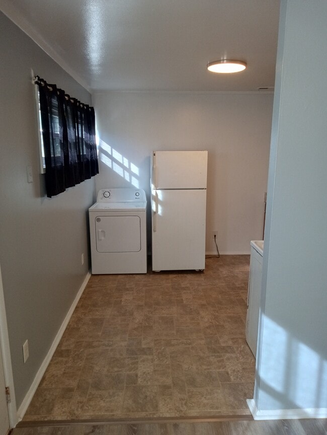 Photo - 2716 Carson Ave