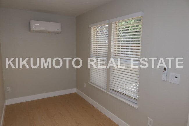 Photo - 2017 30th St Unit 4