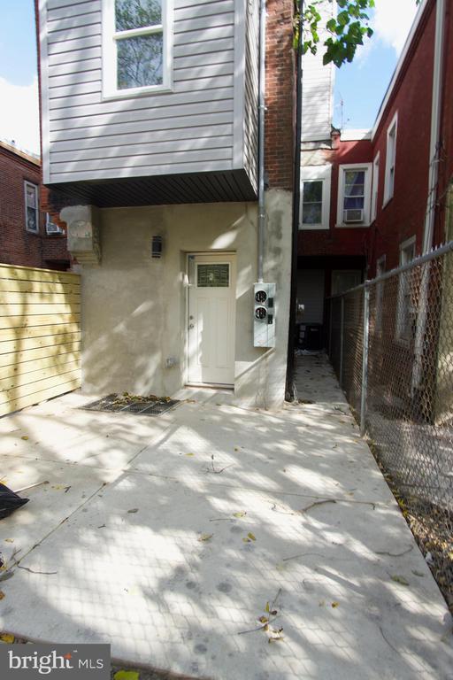 Photo - 630 Brooklyn St