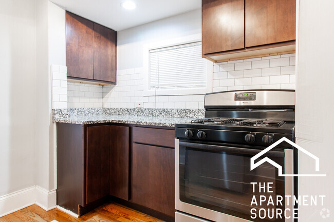 Building Photo - 3614 W George St Unit 2R Rental