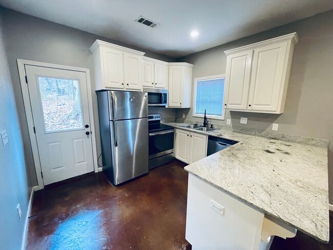 Photo - 1 Bed/1 Bath