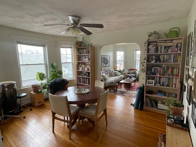 Building Photo - 79 Clarendon Ave Unit 3