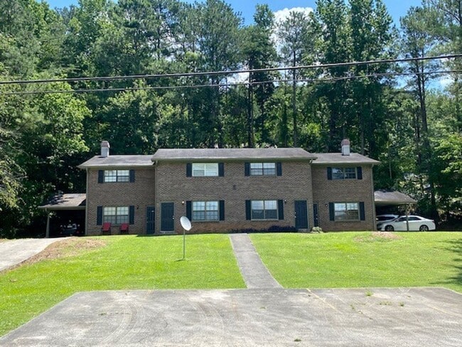 Building Photo - 213 Chateau Dr SE Unit 213 E3 Chateau Drive