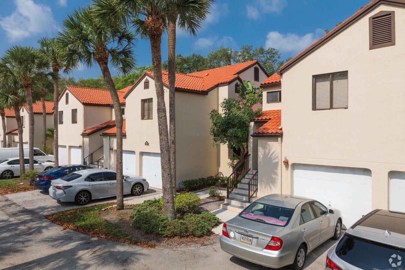 Entrance - Southlake Condominiums