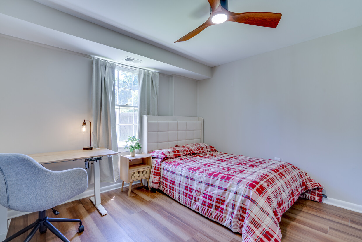LL 1 - 8056 Central Park Dr (Alexandria, VA)