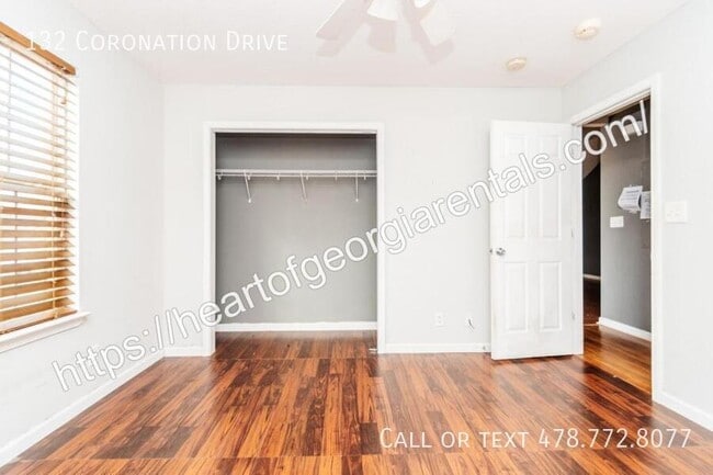 Photo - 132 Coronation Dr