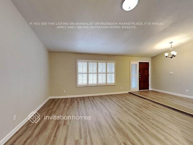 Photo - 18432 N 46th Ave