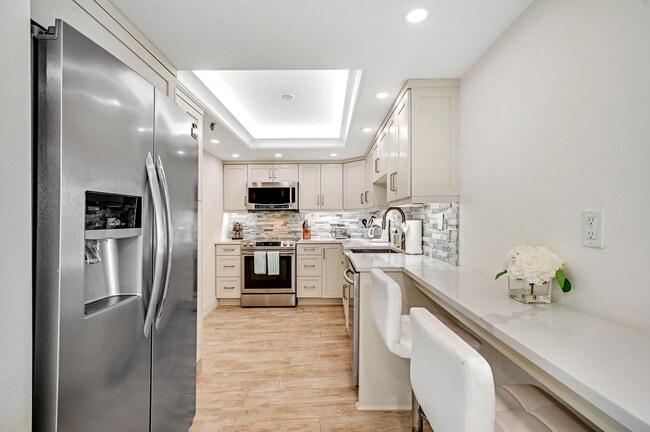 Photo - 1300 Jimmy Buffett Mem Hwy Unit 624