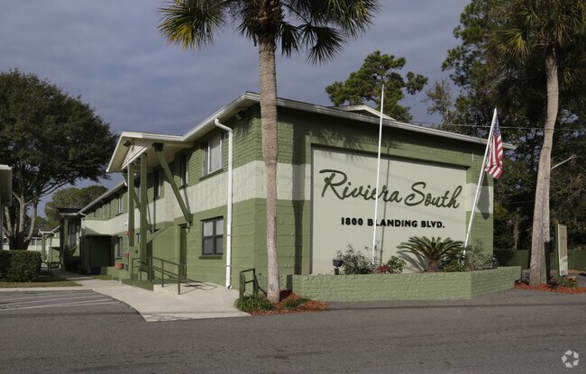 Photo - Riviera South Apartments