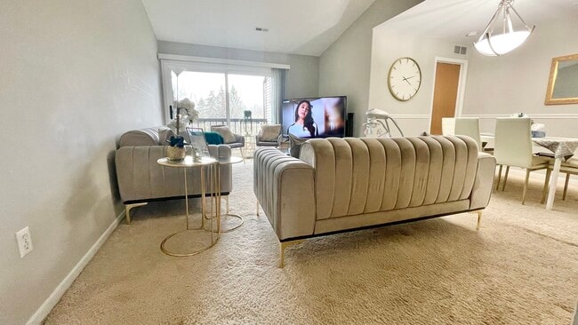 Photo - 42532 Lilley Pointe Dr Unit 54