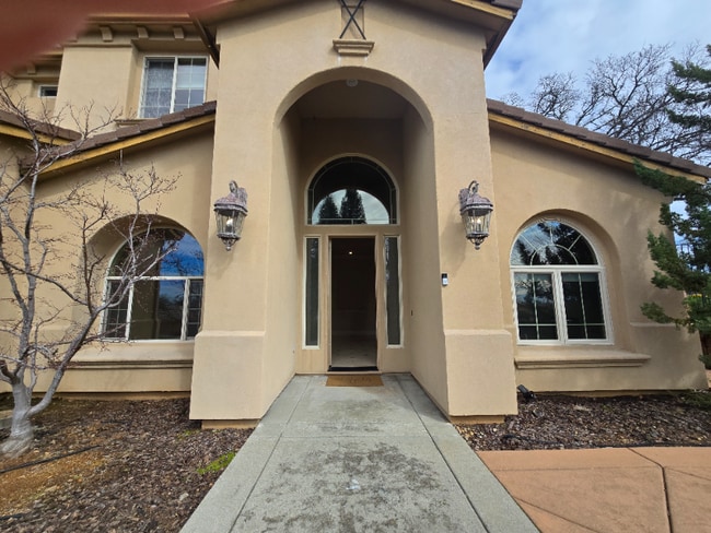 Photo - 3766 Mira Loma Dr