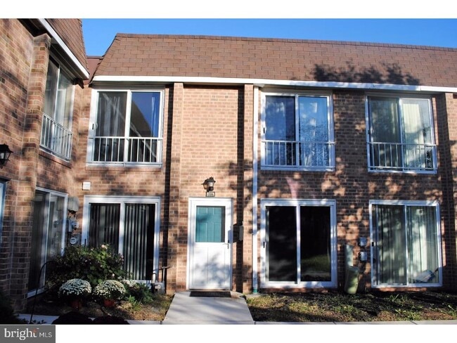 Building Photo - 316 Valley Forge Ct Rental