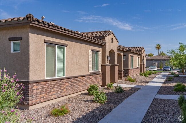 Photo - Avilla Palomino