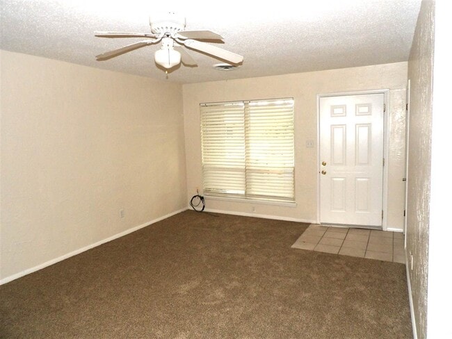 Photo - 3903 SE Camden Way