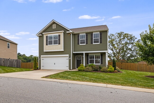 Photo - 206 Marathon Ln
