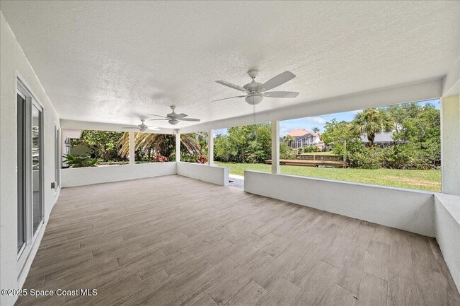 Photo - 2060 Newfound Harbor Dr