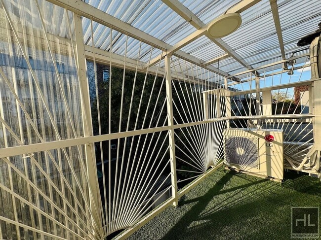 Photo - 289A Cooper St Unidad 1