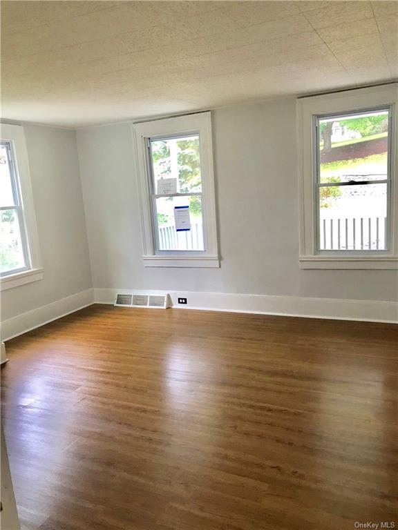 Photo - 38 Vineyard Ave Unit 1