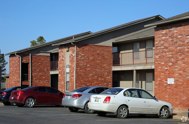 Photo - Archwood Apartments